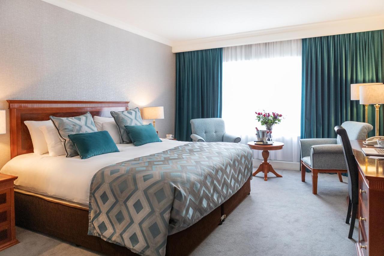 Deluxe King Room,1498607131:JPEG