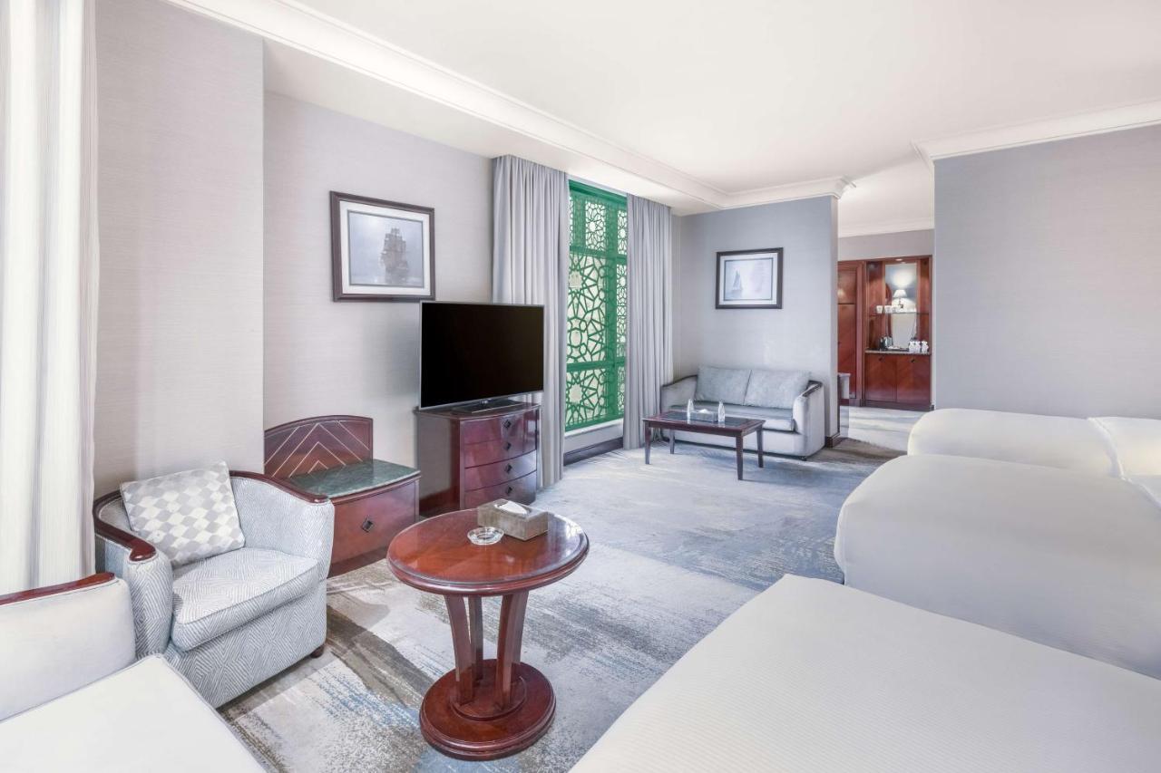 Junior Suite with Three Beds,1498882024:JPEG