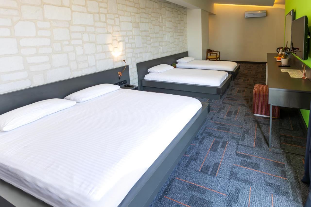 Comfort Quadruple Room,1498547938:JPEG