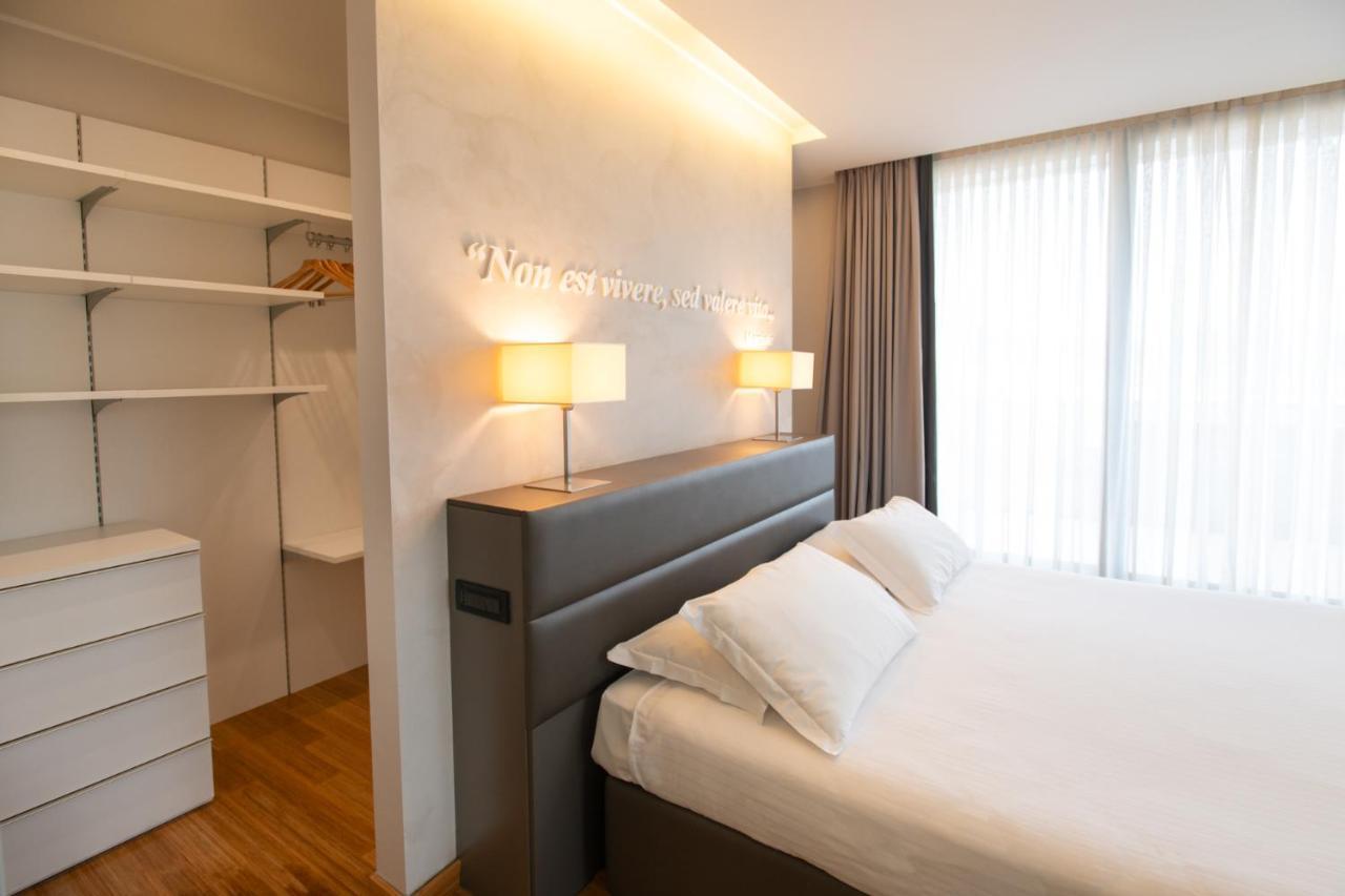 Majestic Junior Suite Pool Access