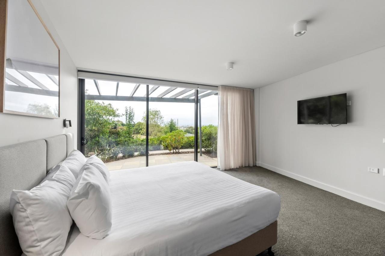 Two-Bedroom Suite Wifi,1499388301:JPEG