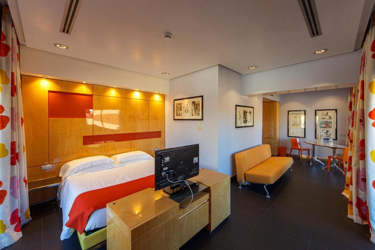 Junior Suite,1654246212:JPEG