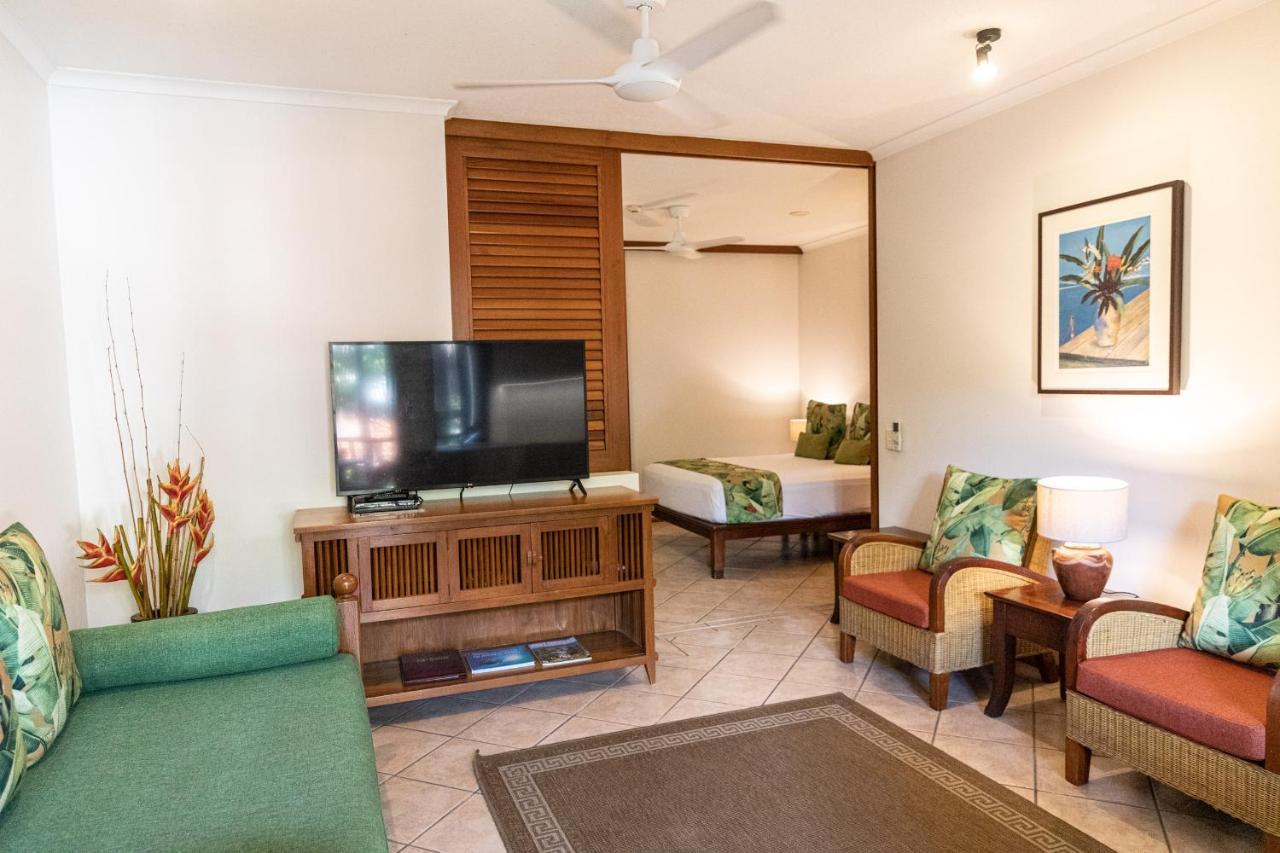 One-Bedroom Apartment,1498788841:JPEG