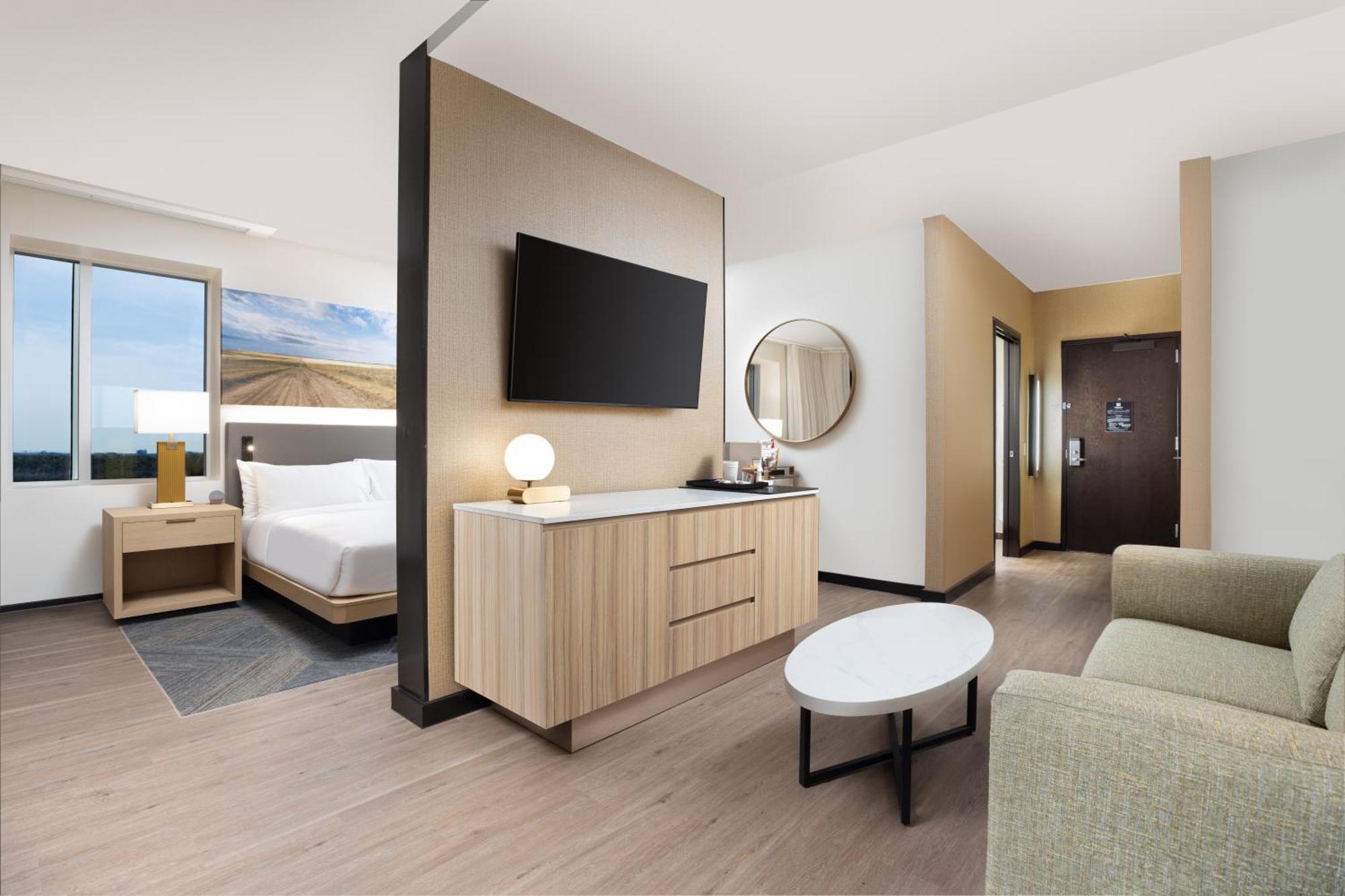 Deluxe Junior Suite