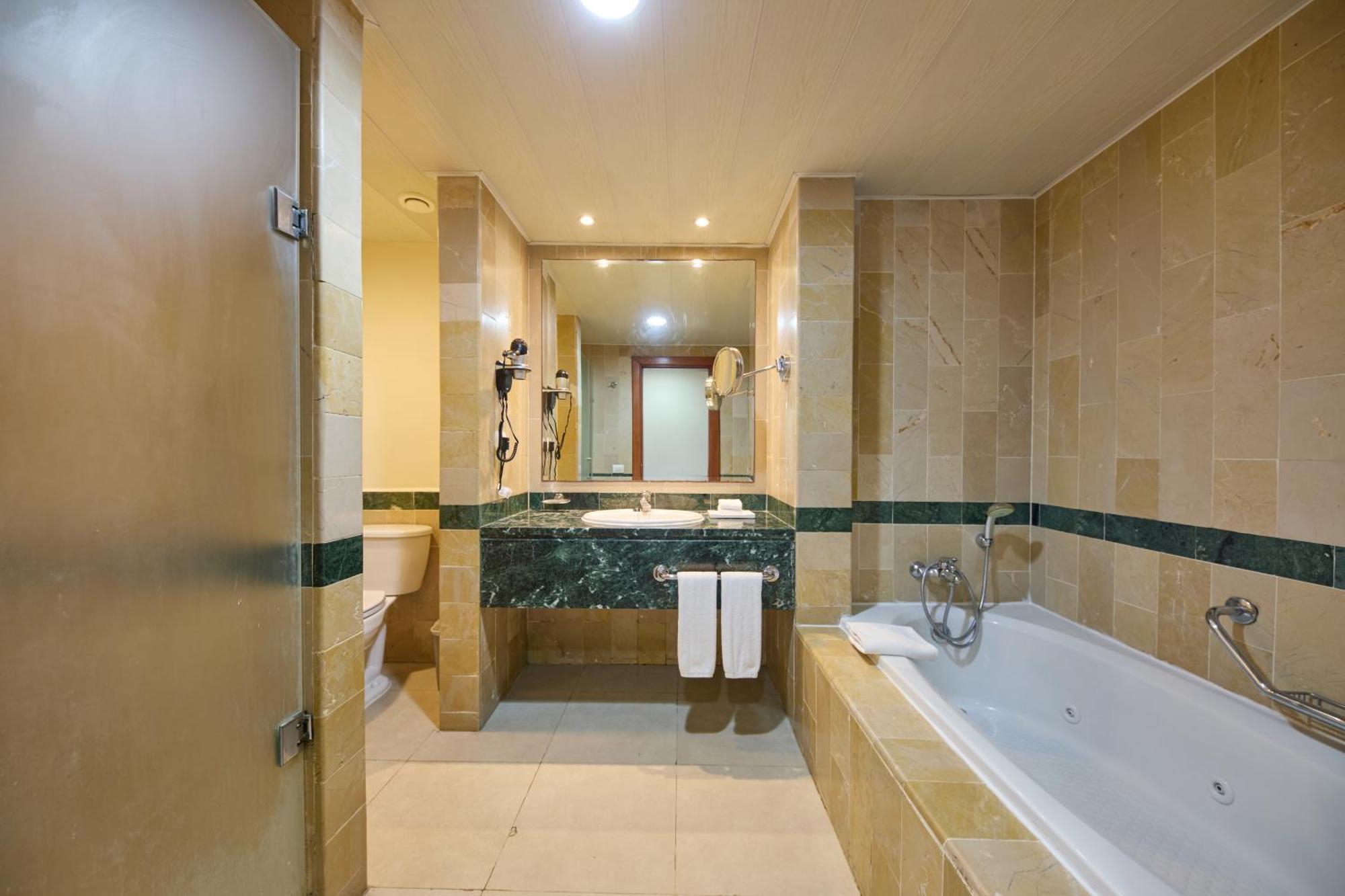 Junior Suite Superior (1 Adulto)