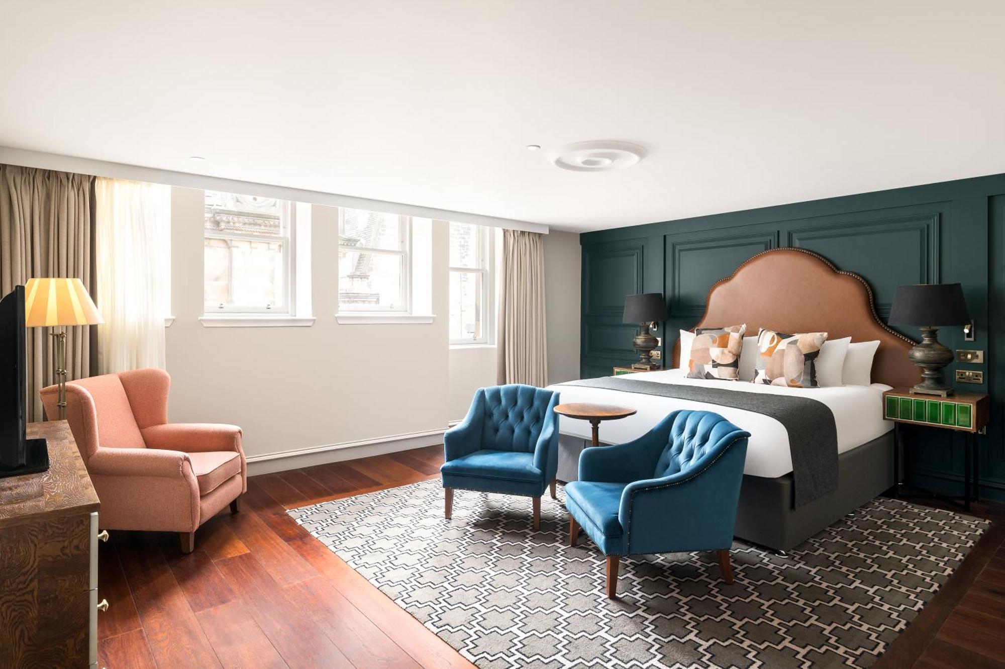 Premium King Room