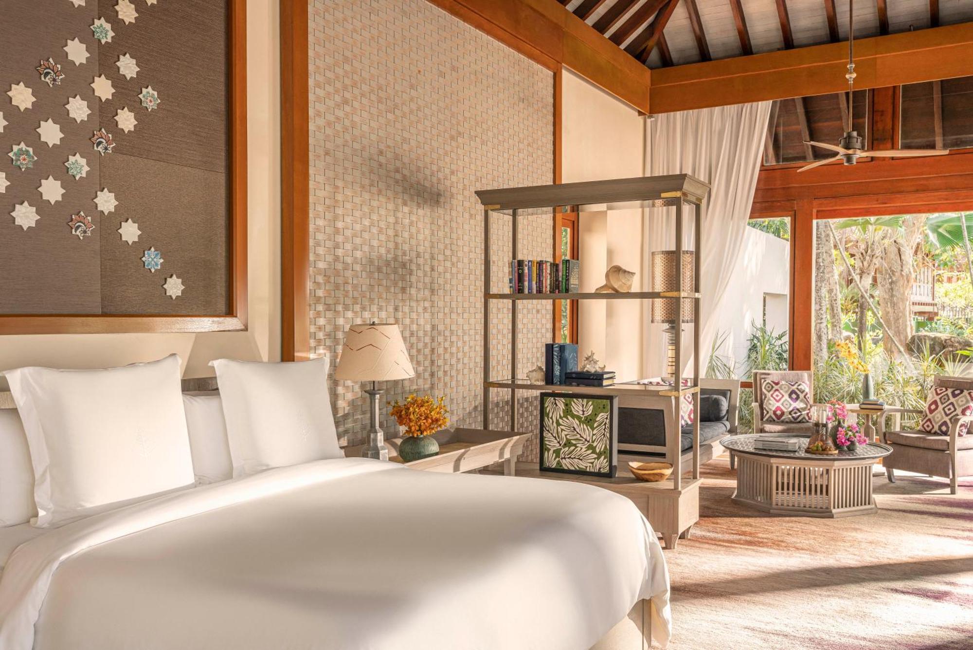 Family Beach Villa Plunge Pool
