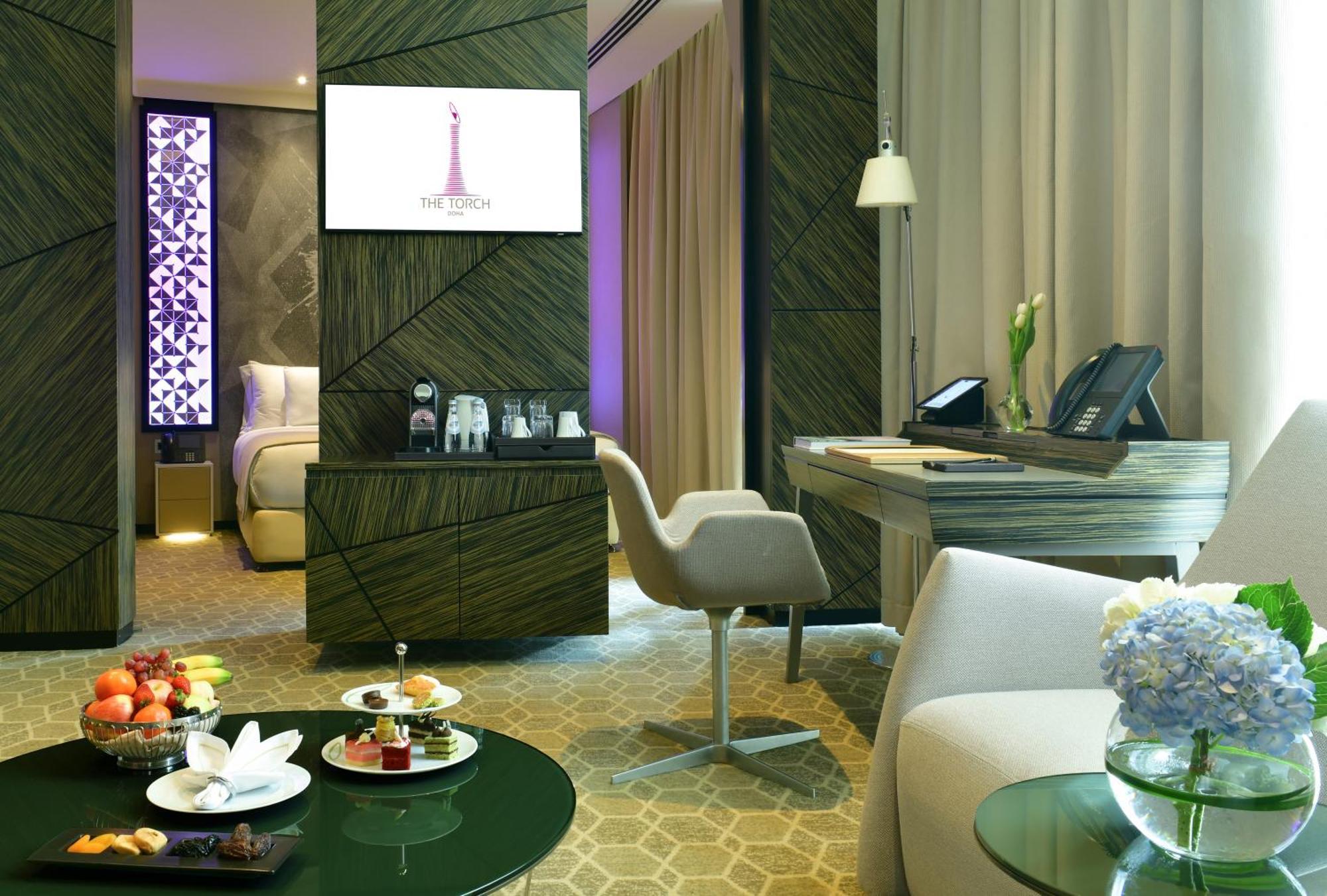 Junior Suite access to Executive Lounge 51