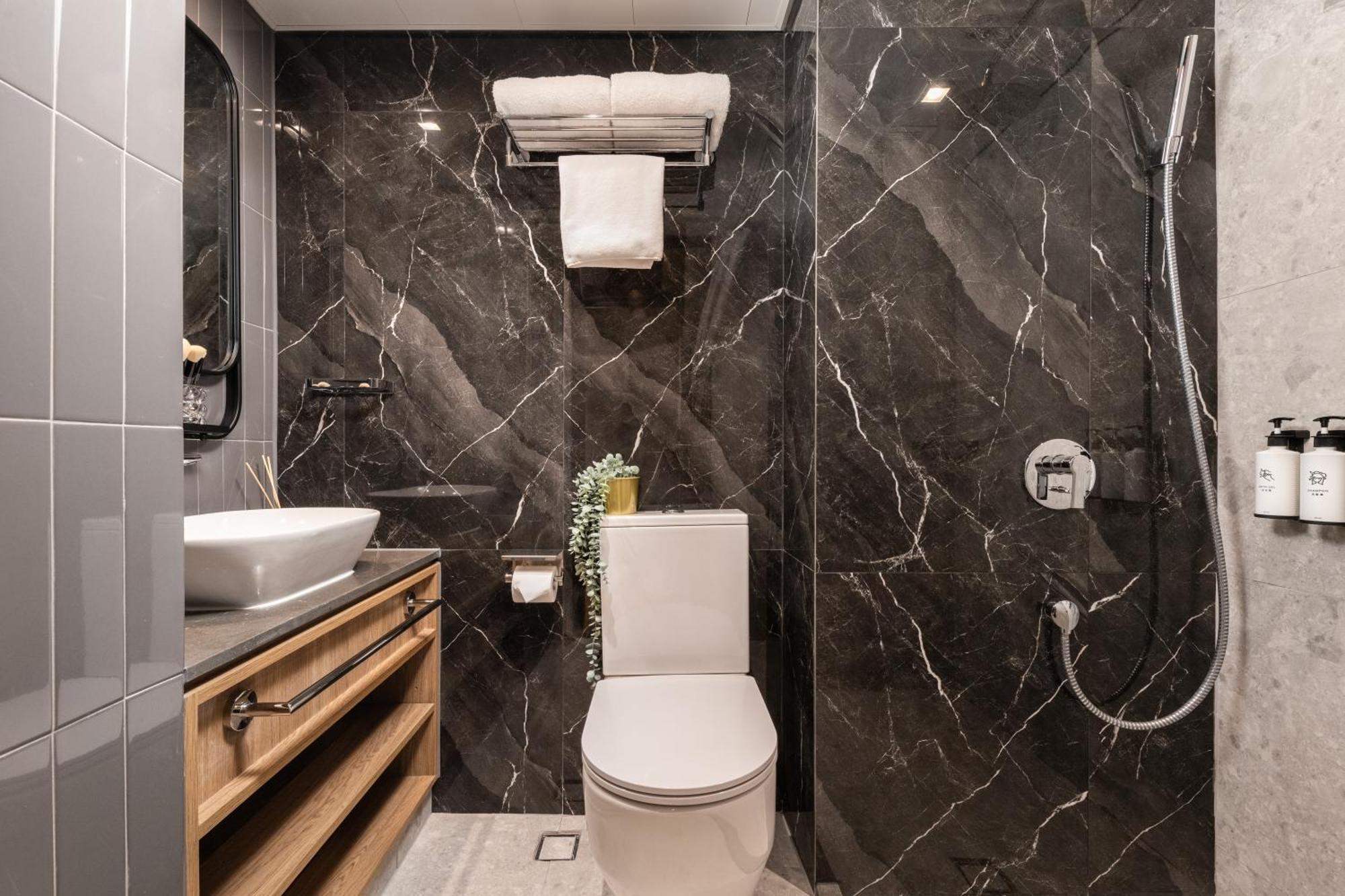 Premier Twin Room