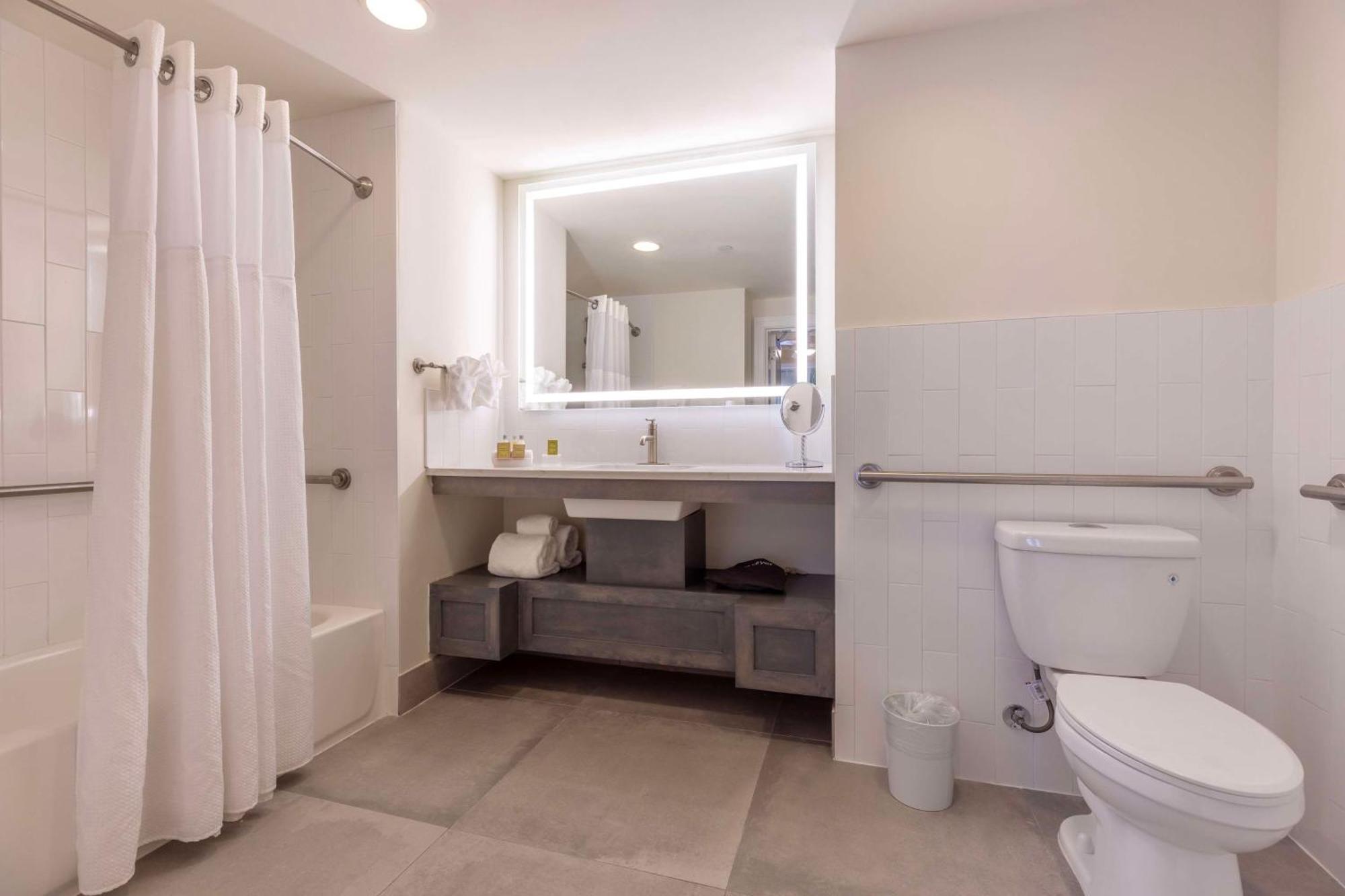 One-Bedroom Suite Two Queen Beds Sofa Bed