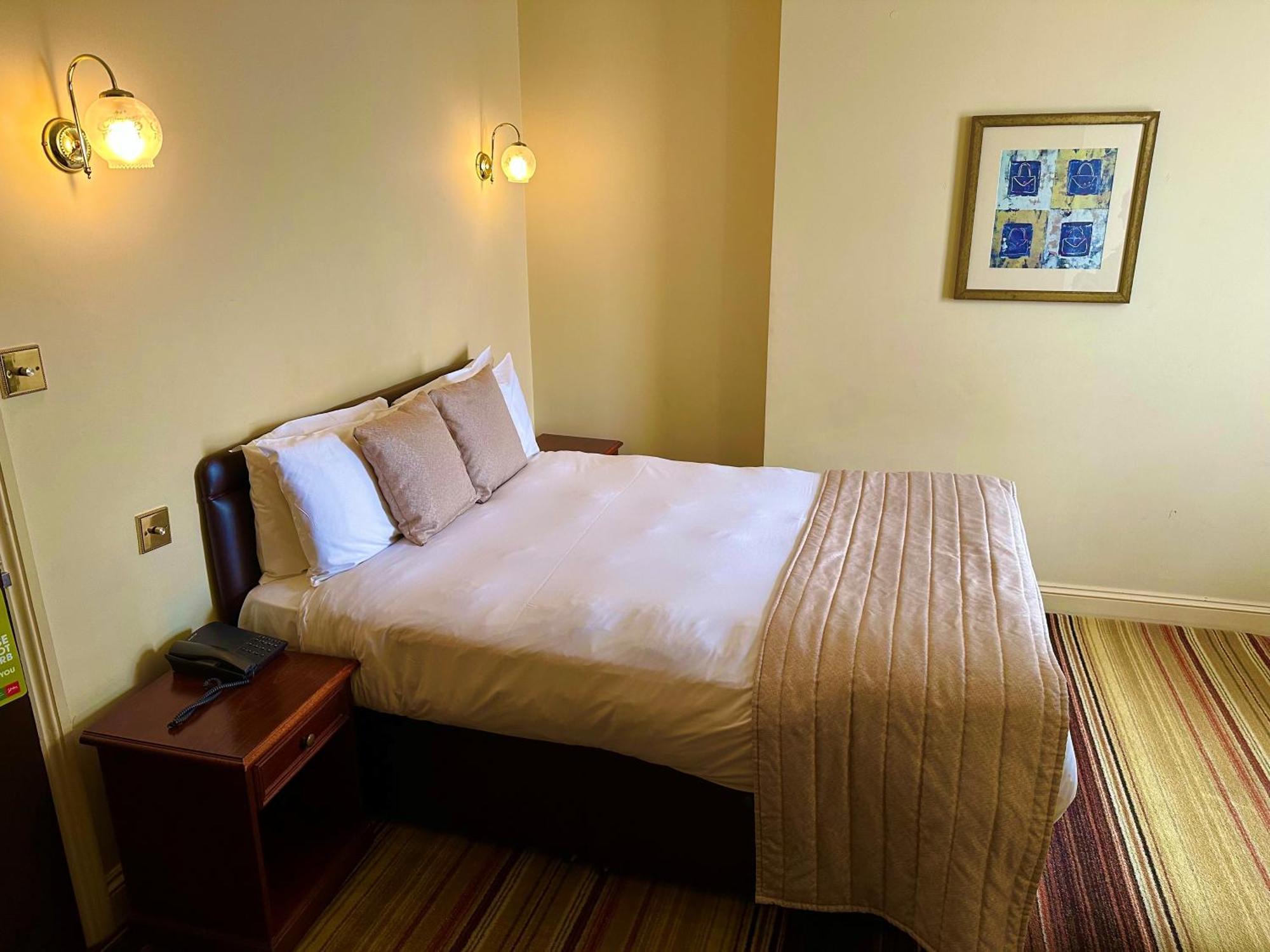 Economy Double Room