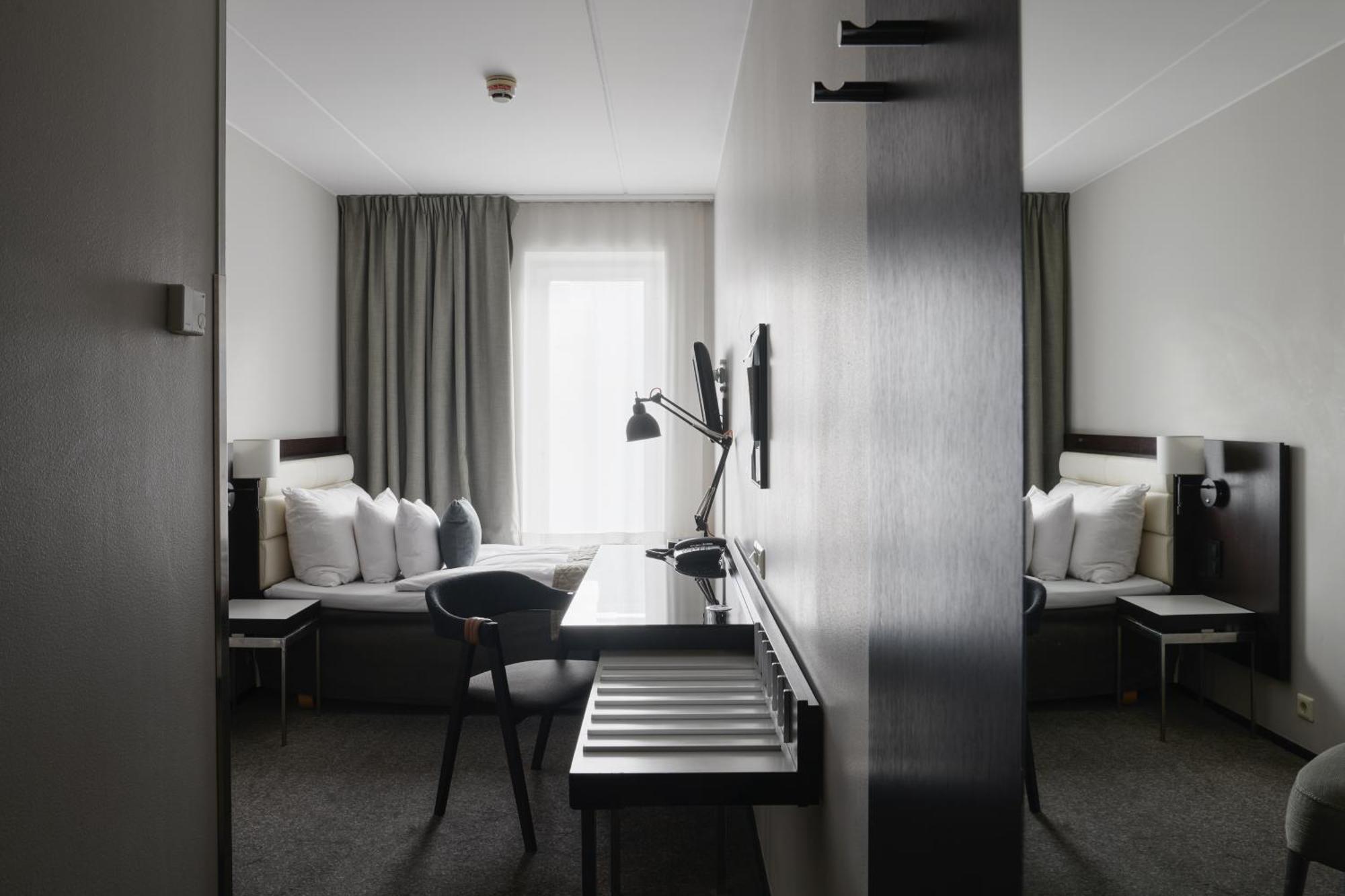 Compact Room