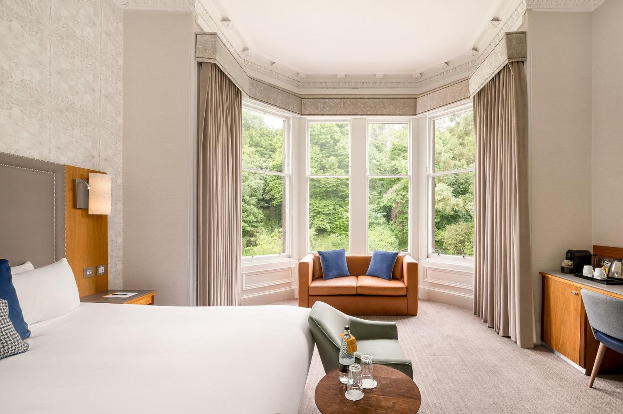 Premium King Room