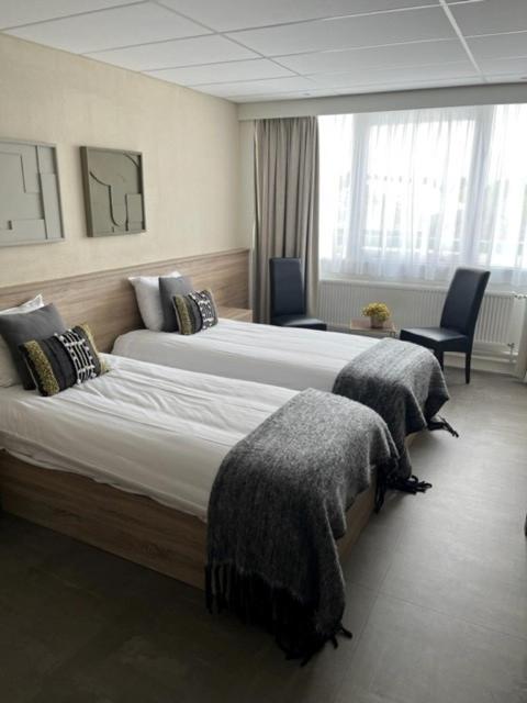 Deluxe Twin Room,1641718213:JPEG