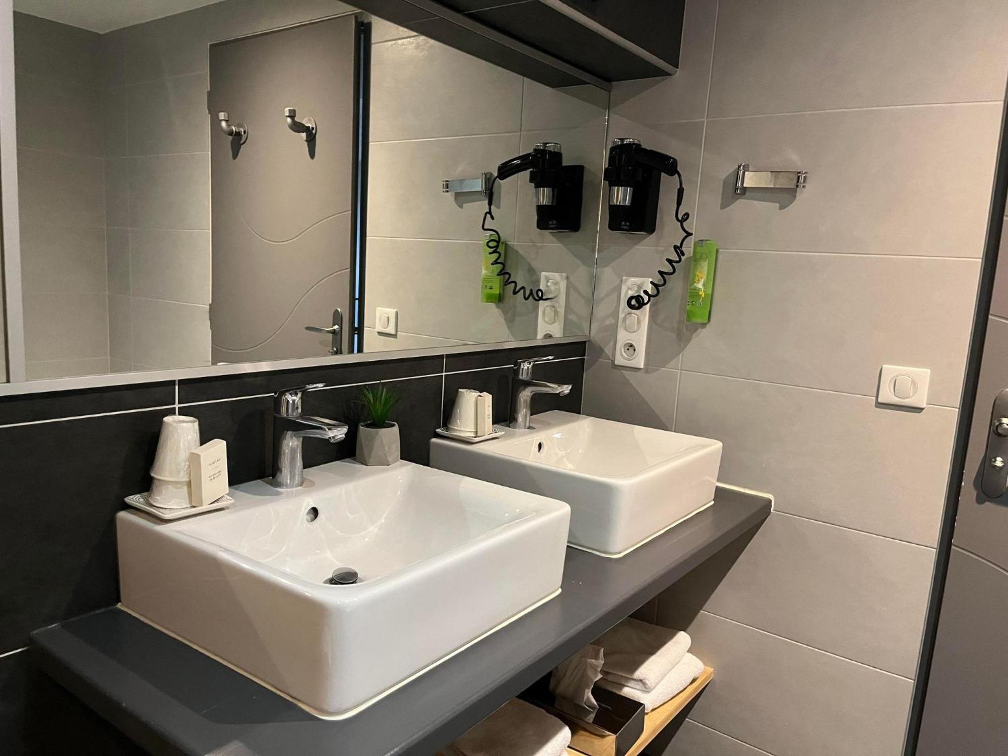 Deluxe Family Suite,1517628298:JPEG