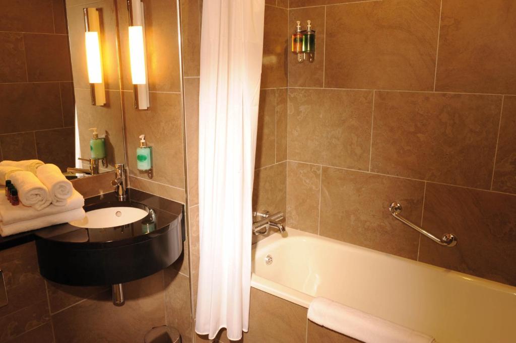 Double Room,68364821:JPEG