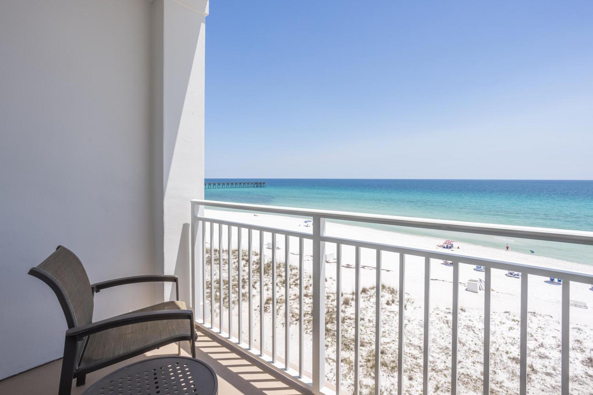 2 Queen Gulf Front Balcony
