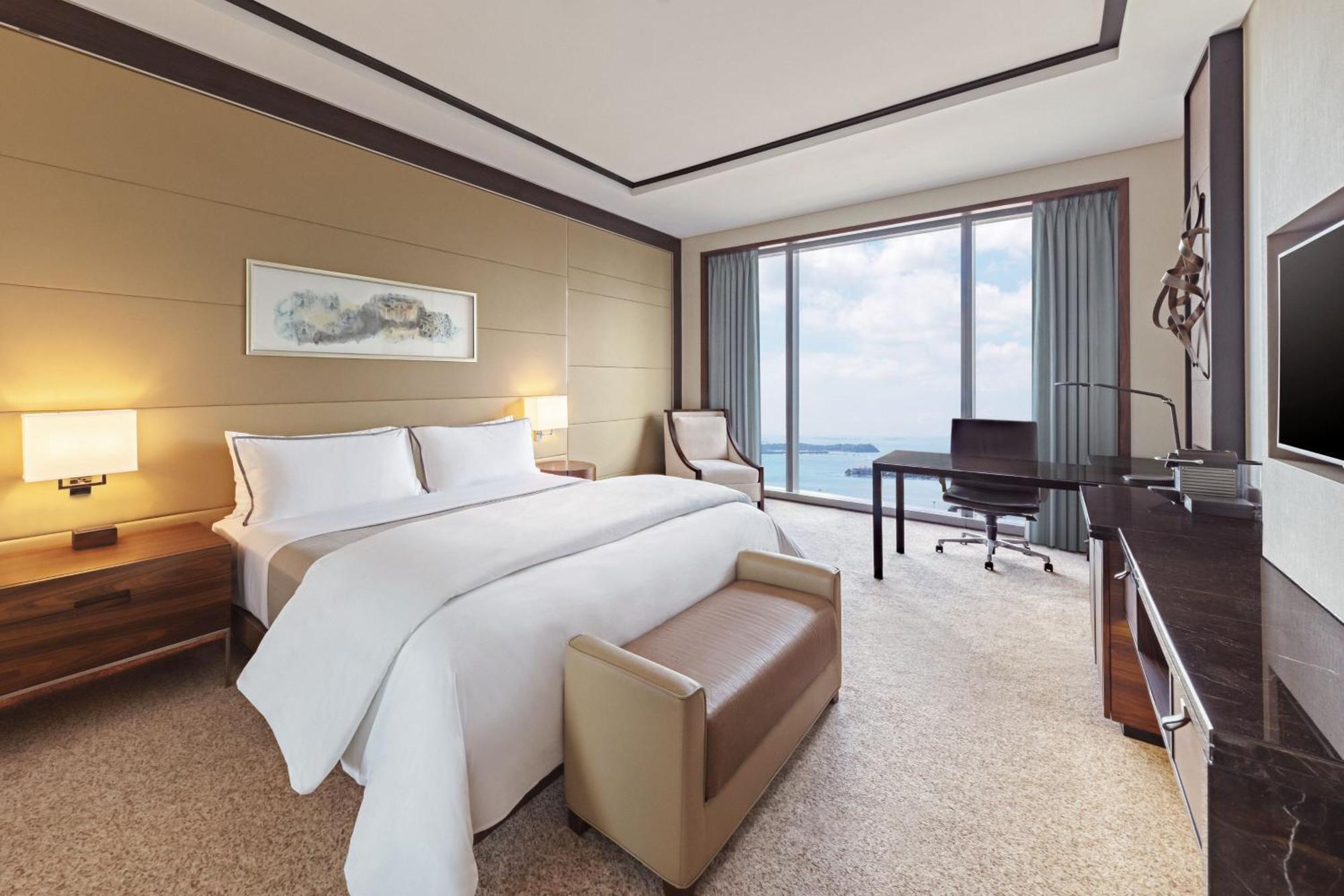 Westin Club High Floor King Bed Club Lounge Access,1549970524:JPEG