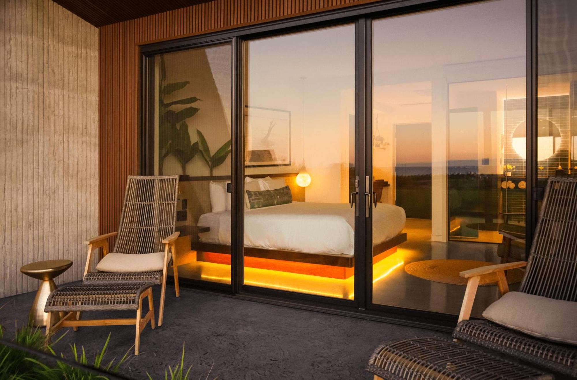 King Suite Sea View