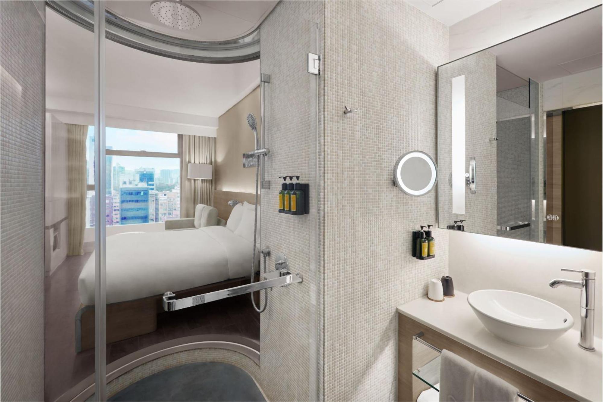 Premier Room