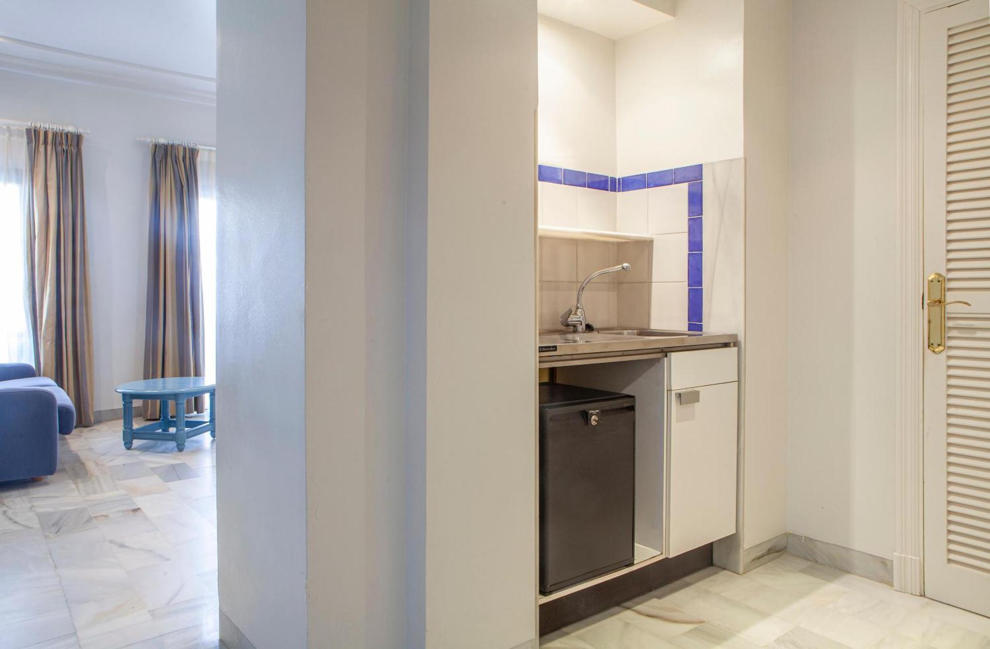 Superior Double Room,1525230064:JPEG