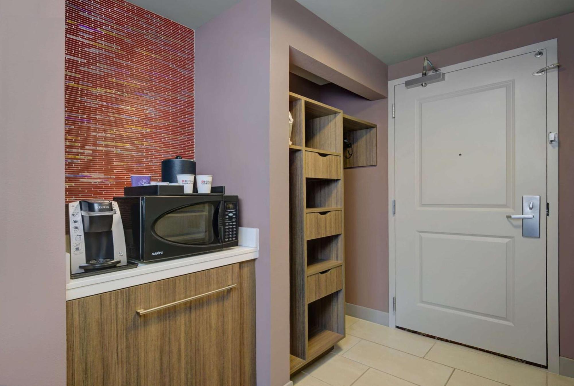 King Room,1525252729:JPEG