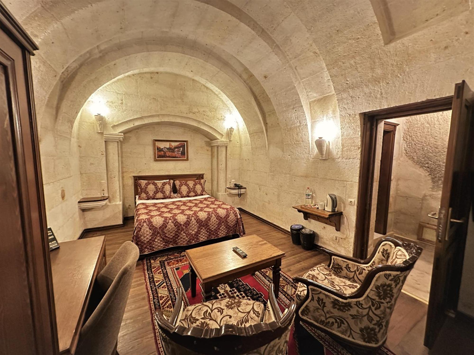 Standard Double Room,1525780966:JPEG