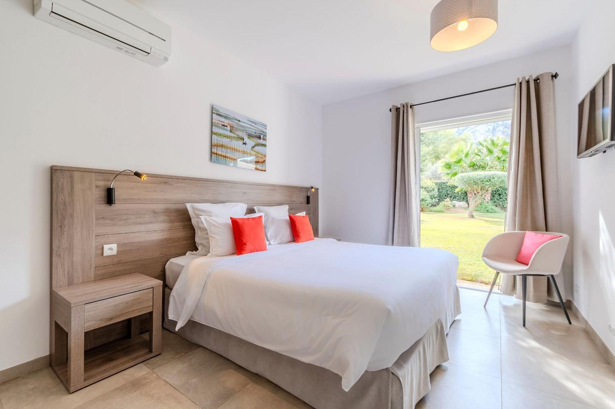 Villa Master Suite Private Pool