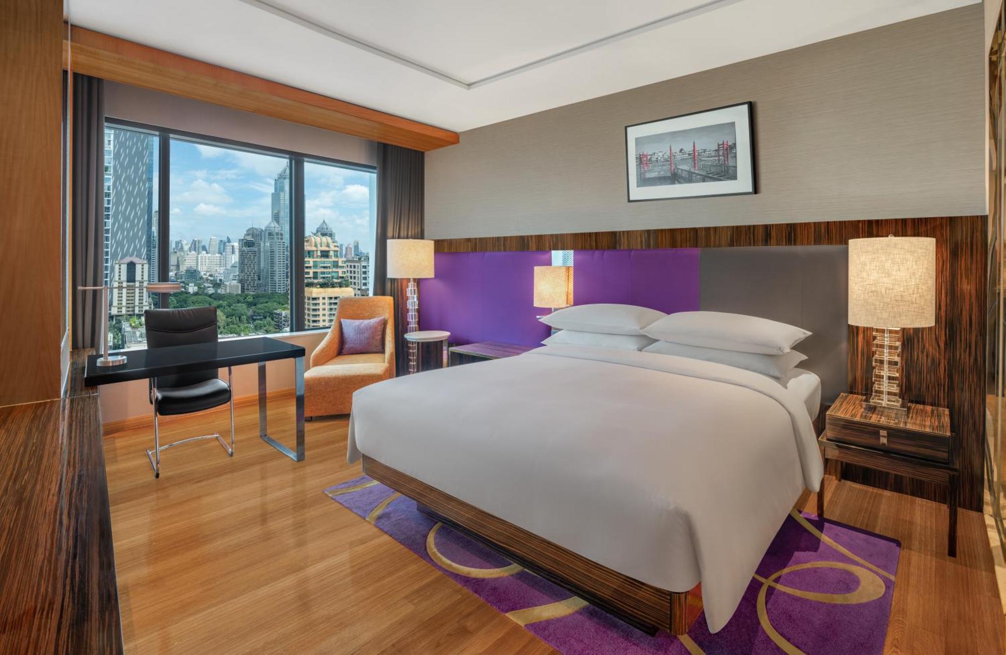 Executive Club Room, King Bed, High Floor,1528186141:JPEG