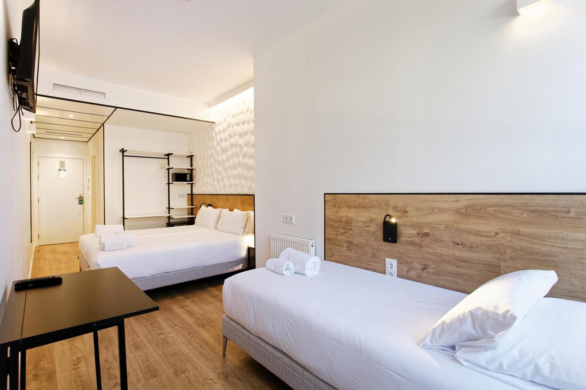 Standard Triple Room City View