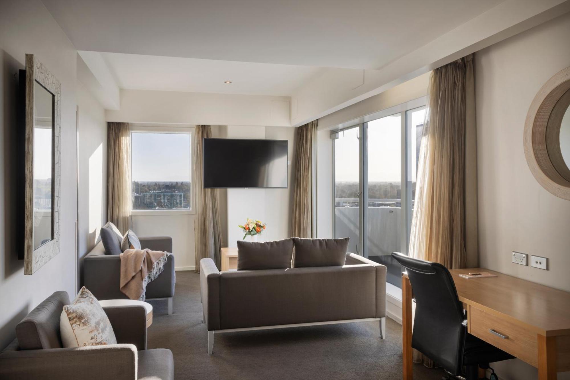 One-Bedroom Suite