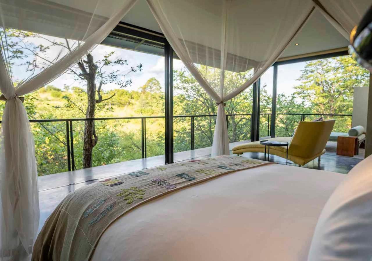 Luxury Garden View,1530973441:JPEG