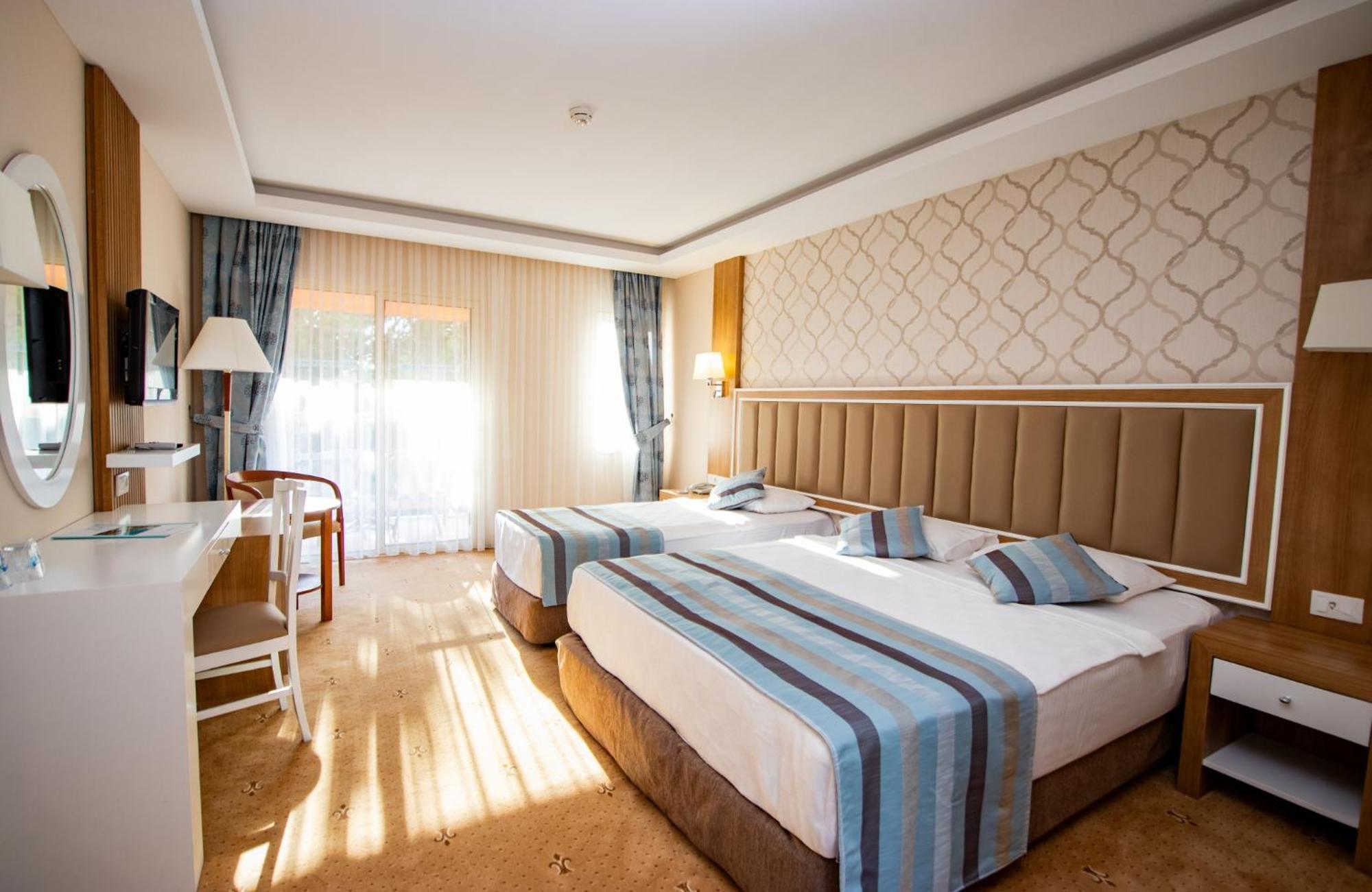 Superior Double Room,1531542919:JPEG