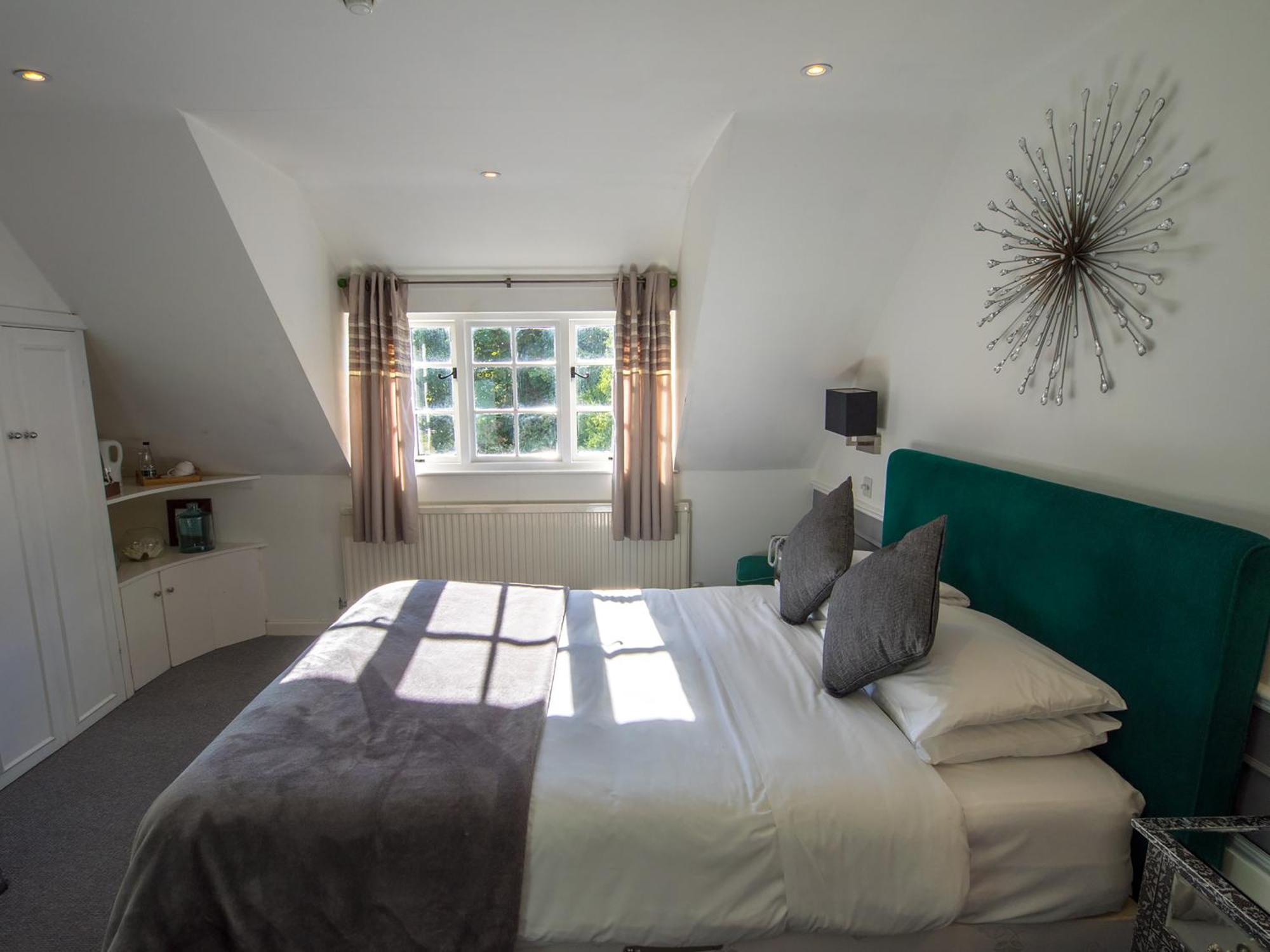 Standard Double Room,1531703443:JPEG