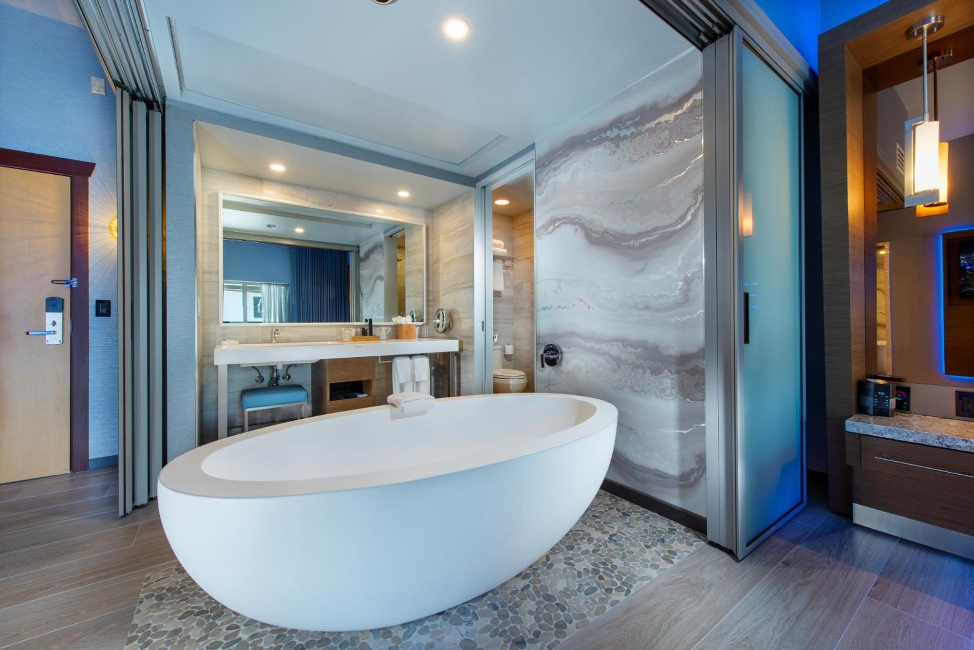 Courtyard View Room