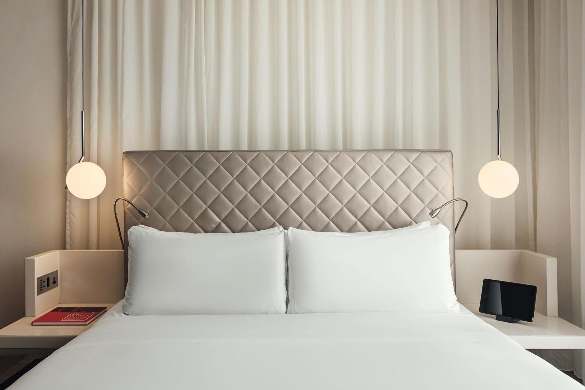 Spectacular Room, Guest room, 1 King, City view,1534141531:JPEG