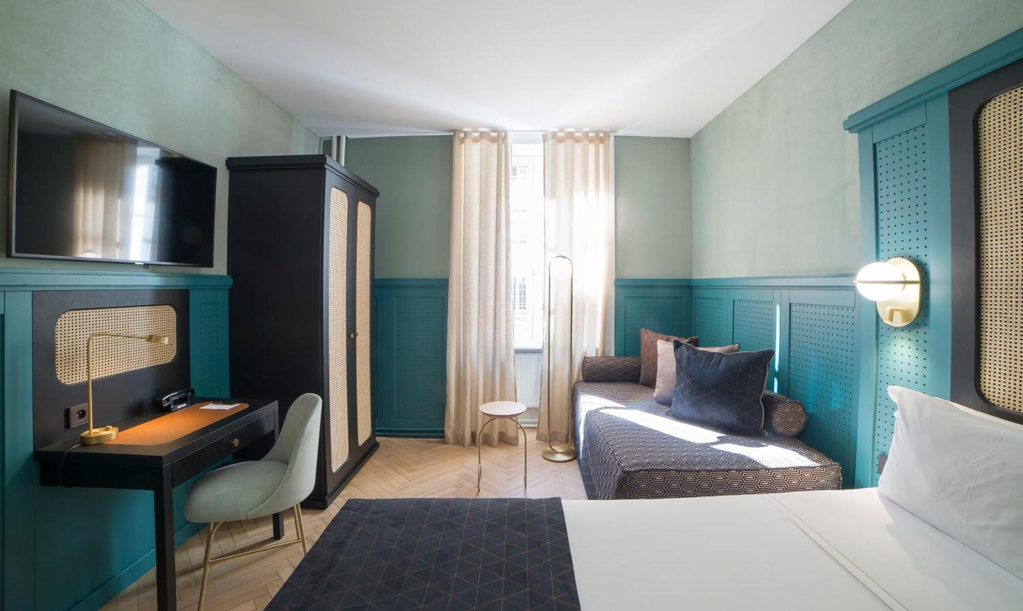 Triple Room,1555258021:JPEG