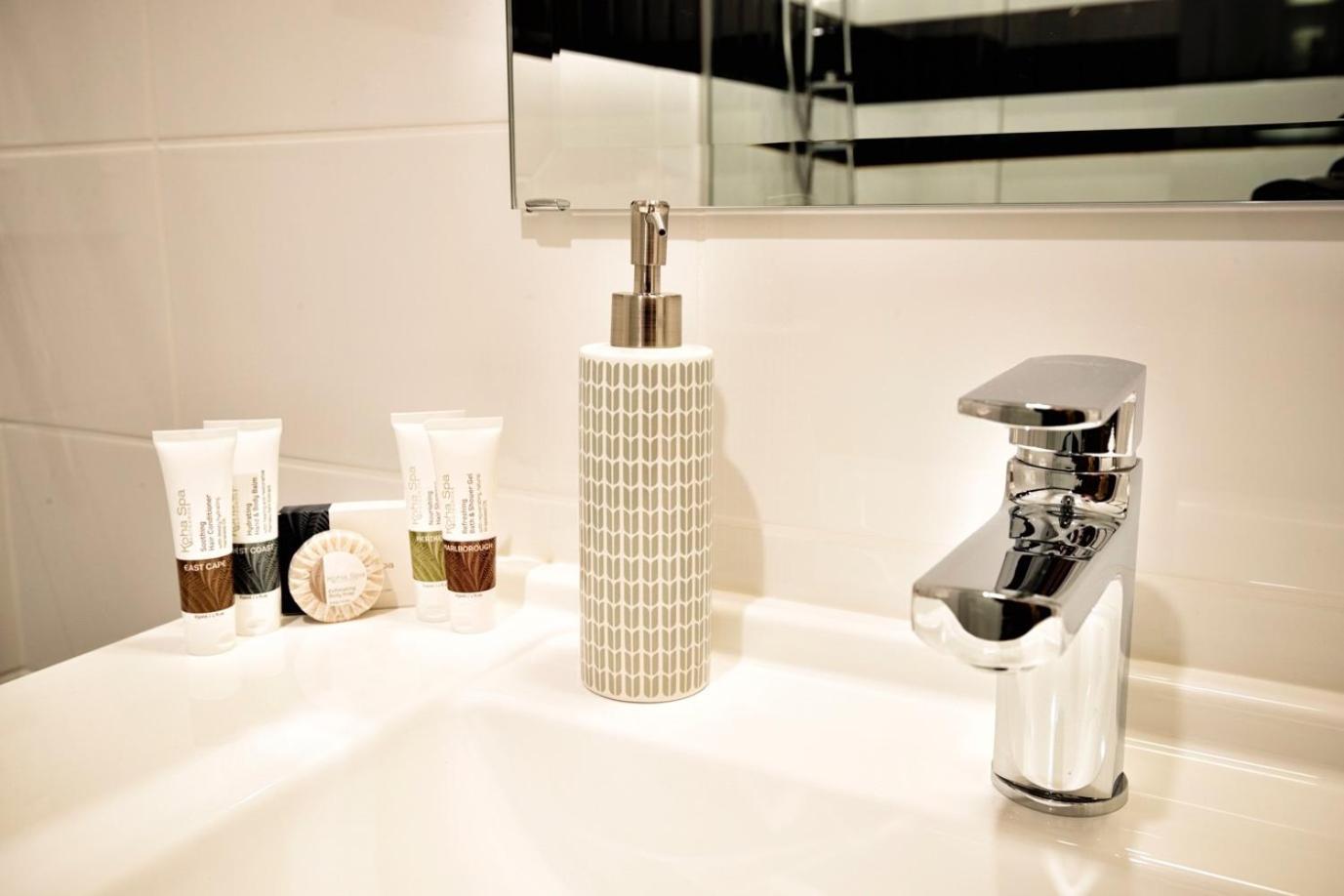 Standard Room,1537348738:JPEG