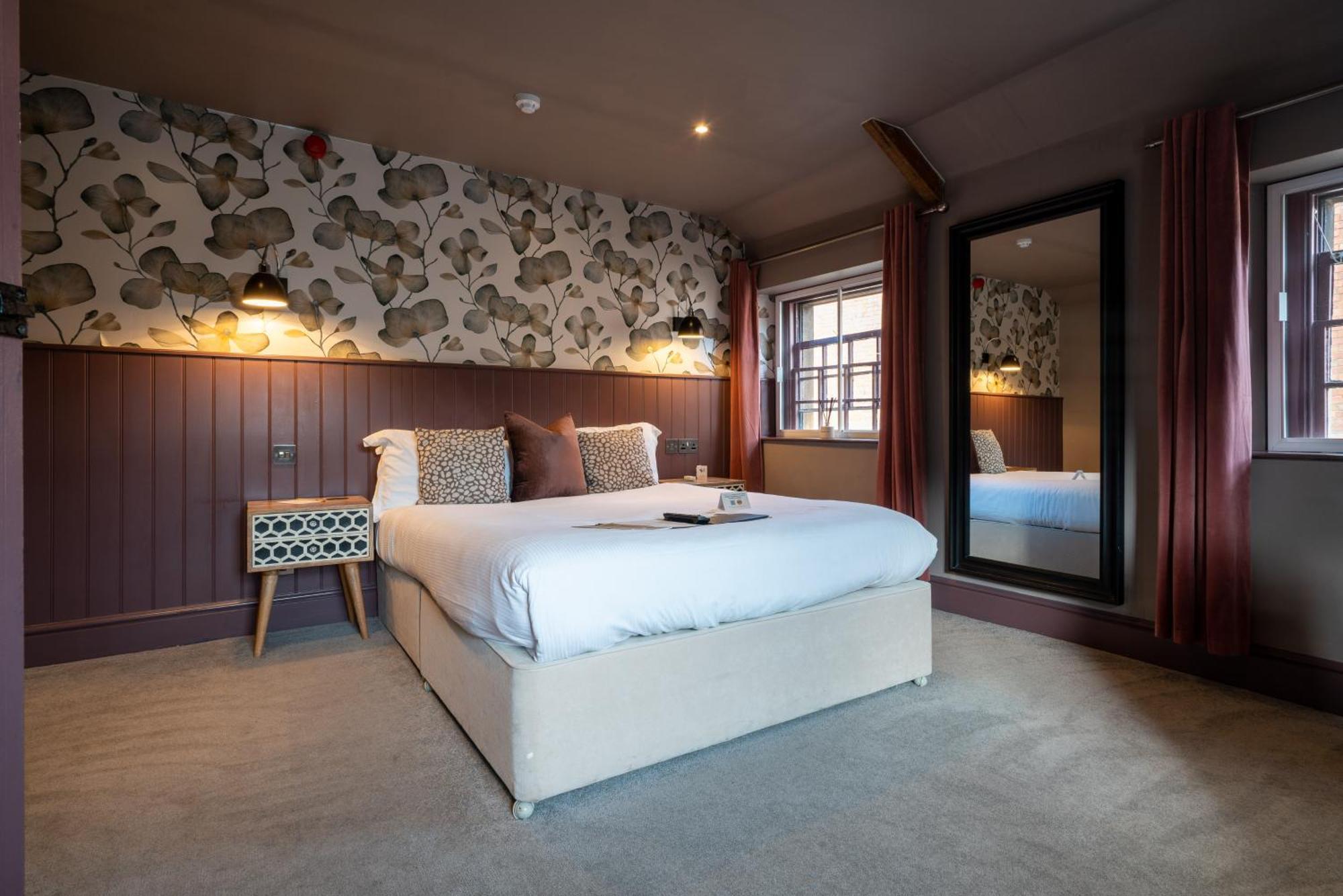 Classic Double Room