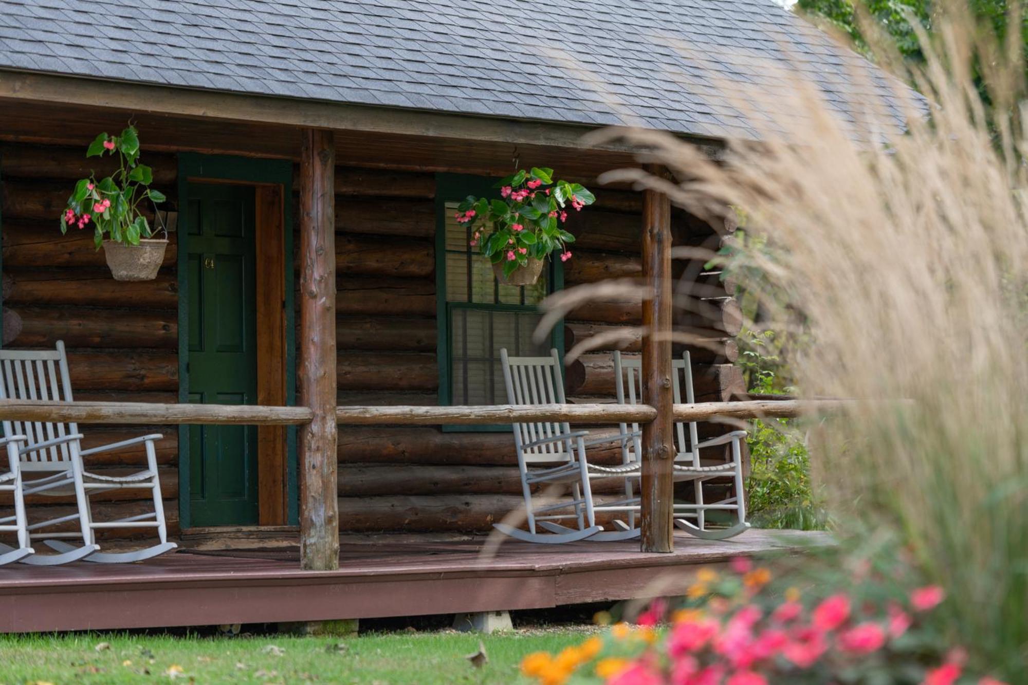 Log Cabin