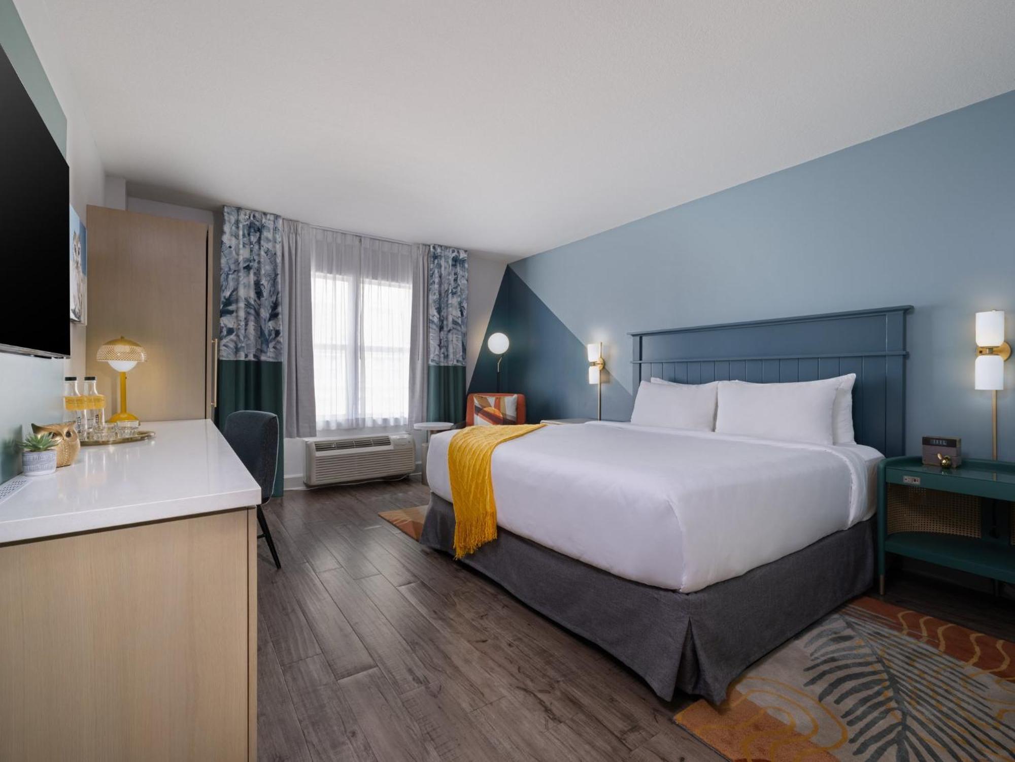 Premium King Room