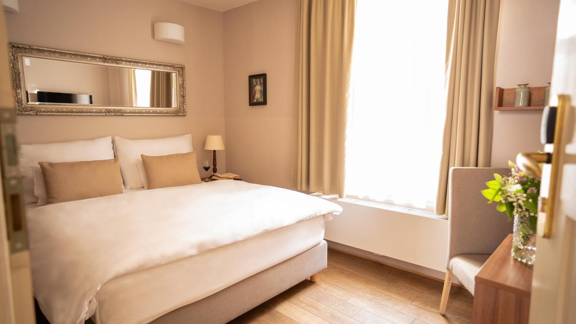 Classic Double or Twin Room
