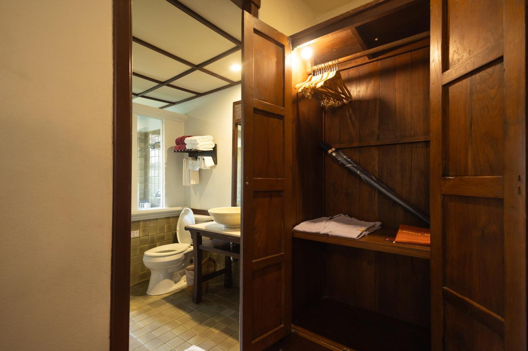 ​Triple Room with Balcony or Terrace,1538952574:JPEG