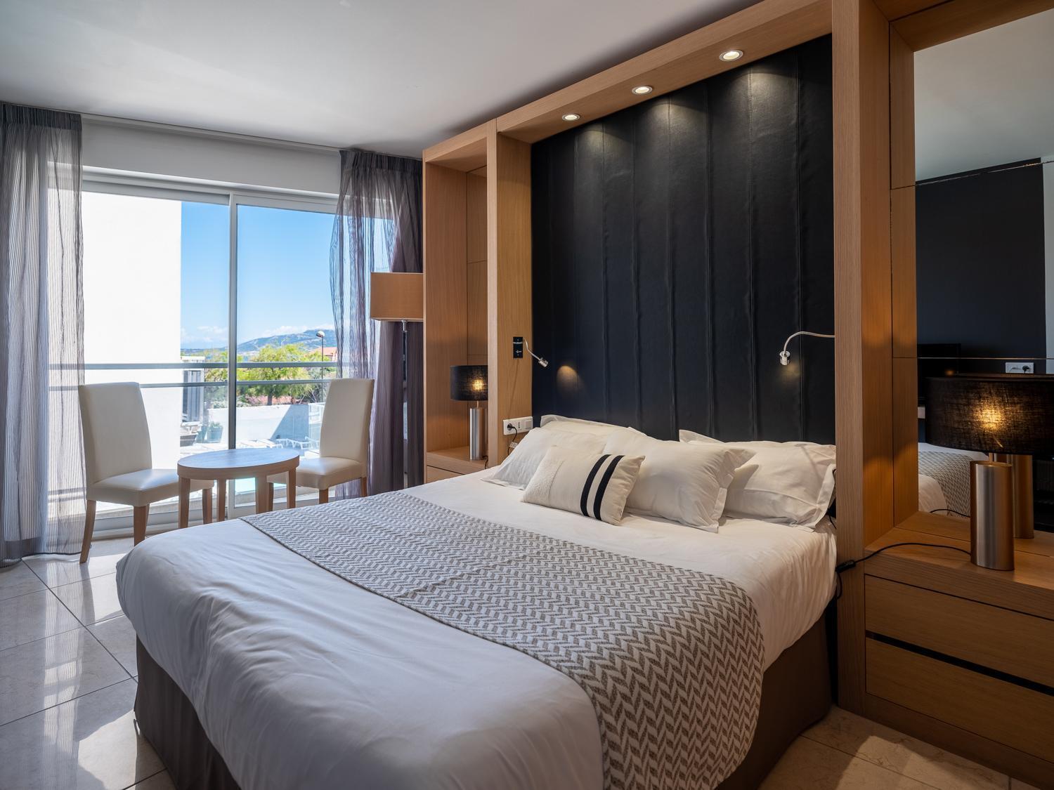 MCP Medium Pool Side Double or Twin Room