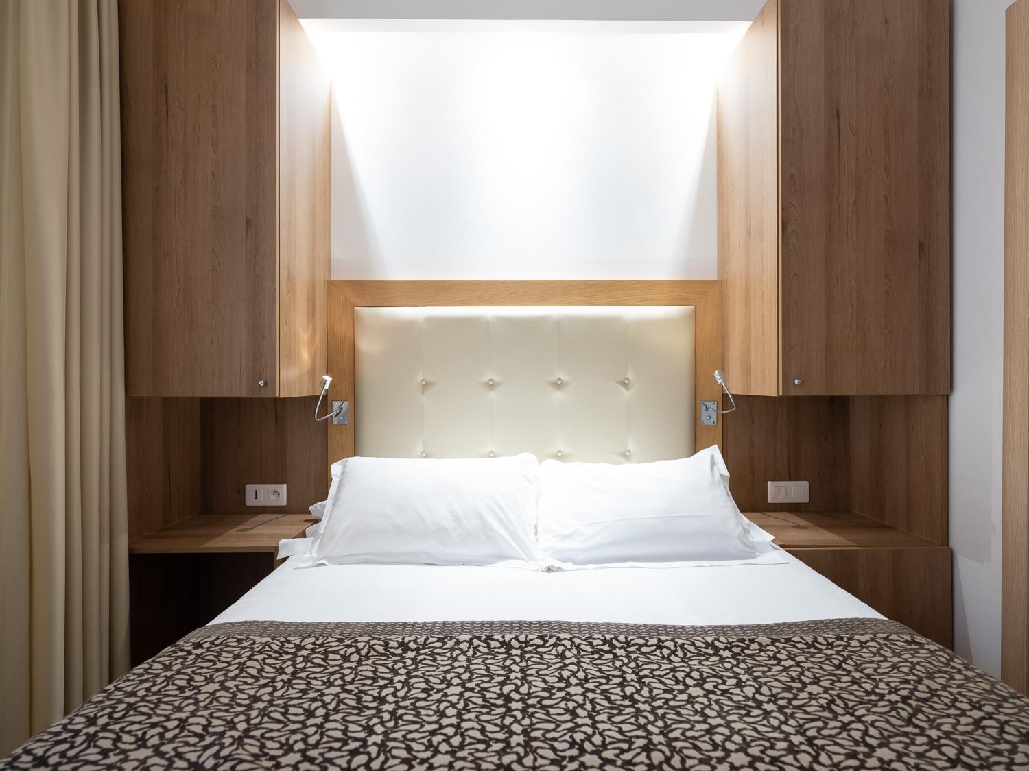 XS Xsmall Double Room Courtyard View First price Budget