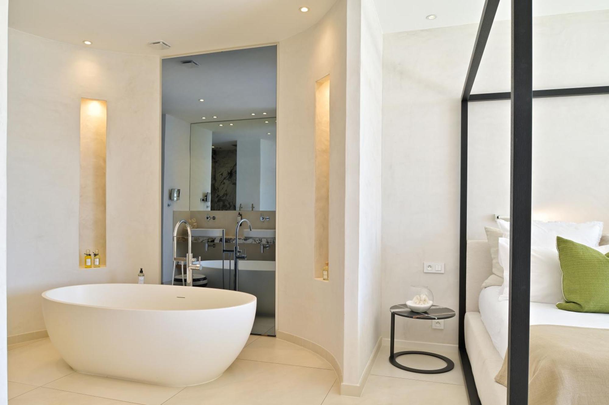 Suite Signature 60m² Private Pool Sea View