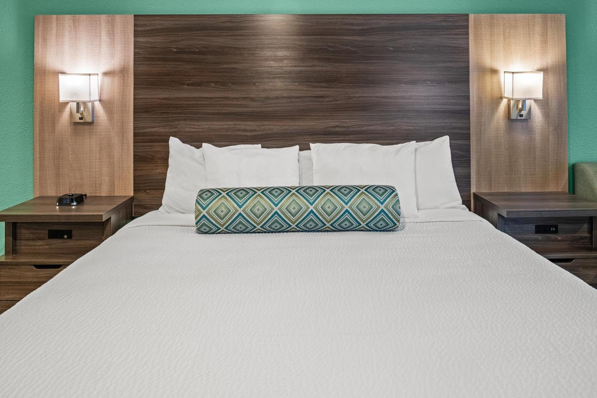 King Mini Suite