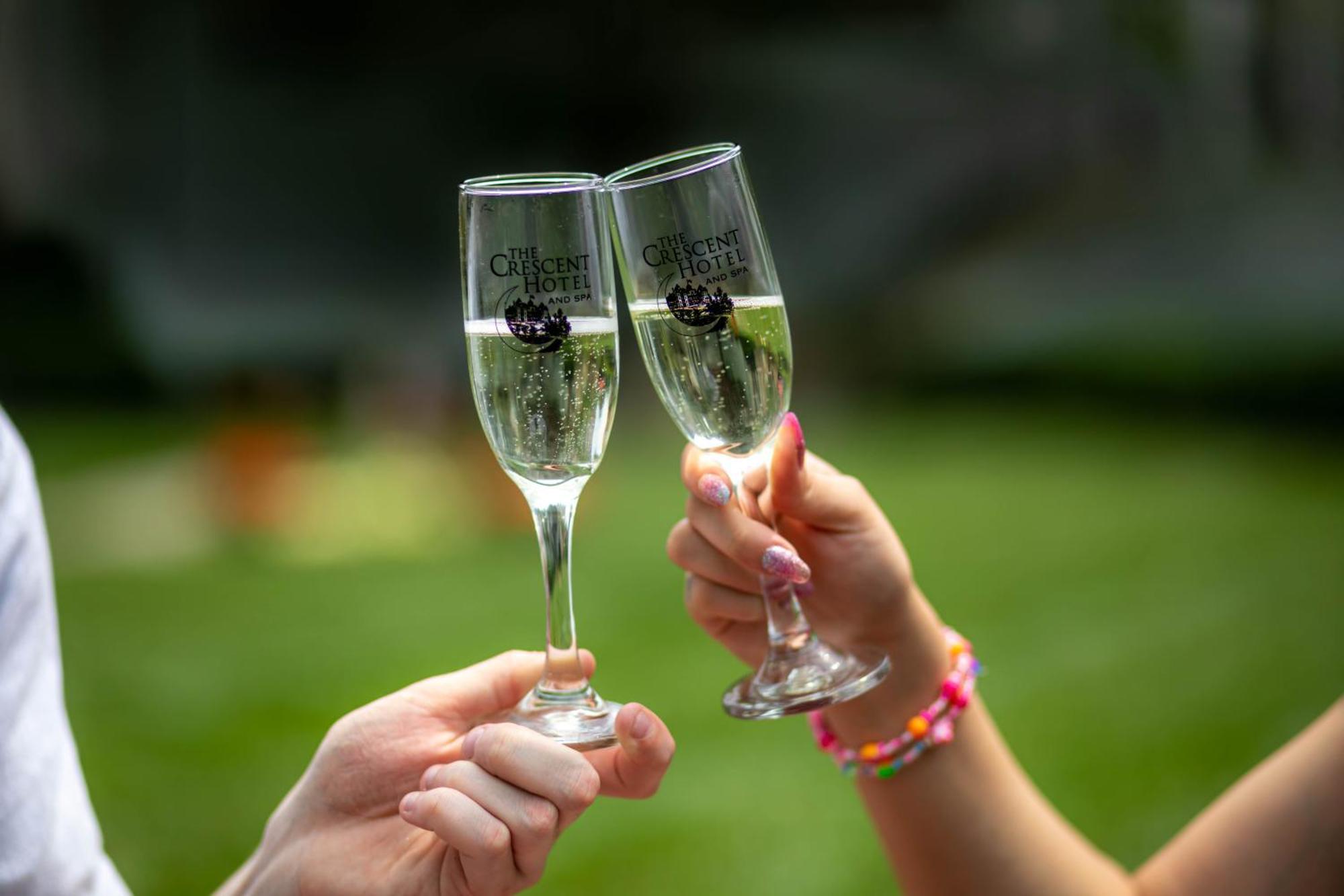 King Room,1540562767:JPEG