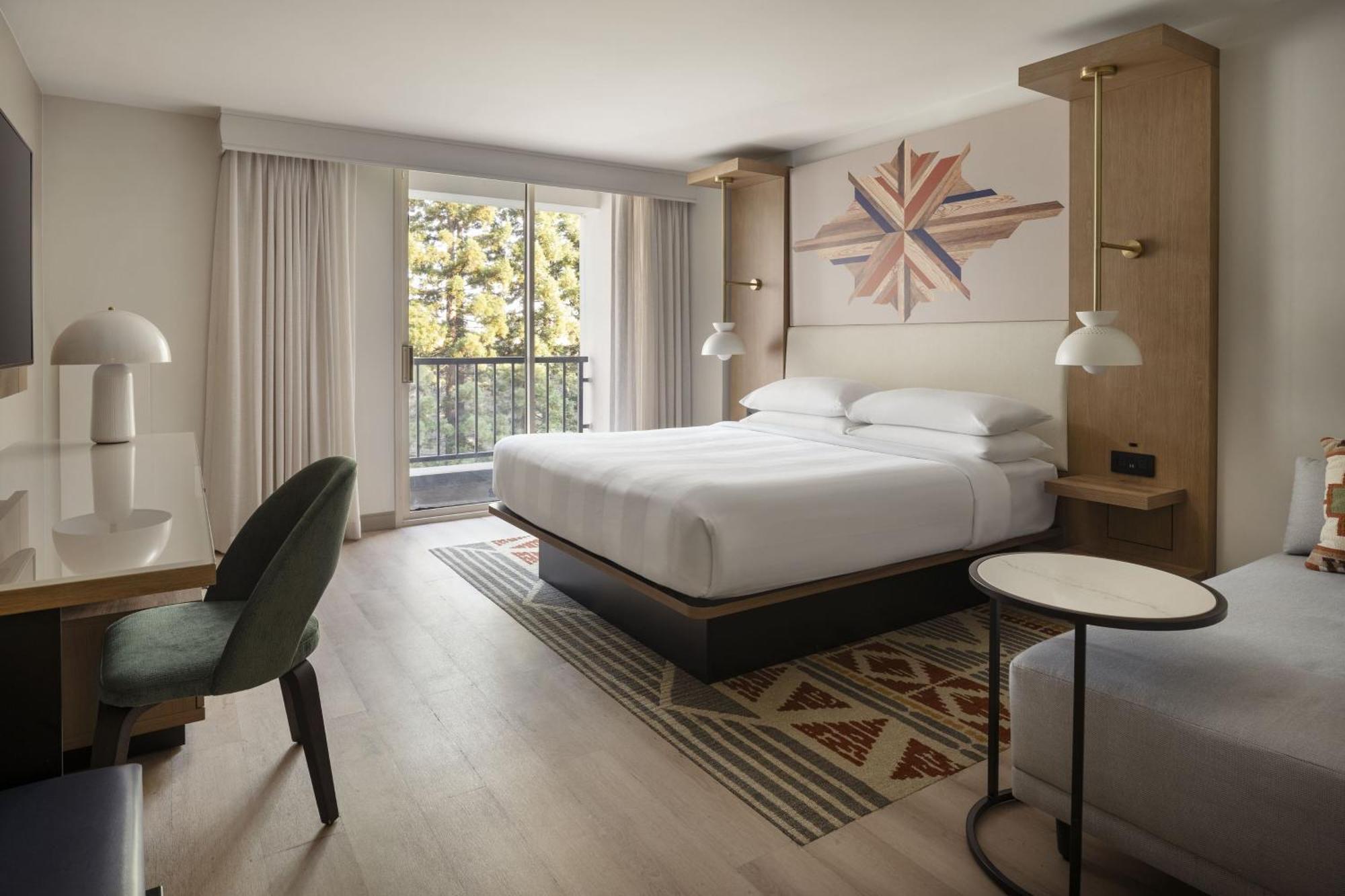 Concierge Level King Room