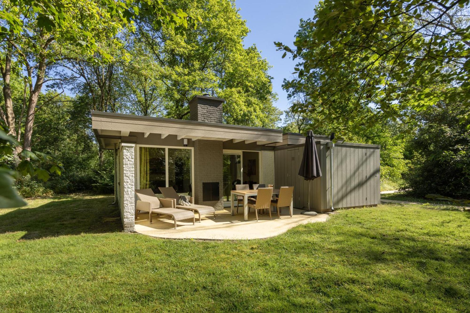 Deluxe Bungalow,1541633524:JPEG